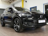 USED 2020 70 VOLVO XC40 2.0 B4 R-DESIGN PRO MHEV 5d 195 BHP SAT NAV HEATED SEATS PART LEATHER INTERIOR PARKING SENSORS 1 OWNER VOLVO SERVICE HISTORY 6 MONTHS GOLD WARRANTY