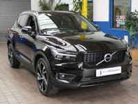 USED 2020 70 VOLVO XC40 2.0 B4 R-DESIGN PRO MHEV 5d 195 BHP SAT NAV HEATED SEATS PART LEATHER INTERIOR PARKING SENSORS 1 OWNER VOLVO SERVICE HISTORY 6 MONTHS GOLD WARRANTY
