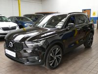 USED 2020 70 VOLVO XC40 2.0 B4 R-DESIGN PRO MHEV 5d 195 BHP SAT NAV HEATED SEATS PART LEATHER INTERIOR PARKING SENSORS 1 OWNER VOLVO SERVICE HISTORY 6 MONTHS GOLD WARRANTY