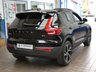 USED 2020 70 VOLVO XC40 2.0 B4 R-DESIGN PRO MHEV 5d 195 BHP SAT NAV HEATED SEATS PART LEATHER INTERIOR PARKING SENSORS 1 OWNER VOLVO SERVICE HISTORY 6 MONTHS GOLD WARRANTY