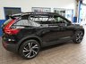 USED 2020 70 VOLVO XC40 2.0 B4 R-DESIGN PRO MHEV 5d 195 BHP SAT NAV HEATED SEATS PART LEATHER INTERIOR PARKING SENSORS 1 OWNER VOLVO SERVICE HISTORY 6 MONTHS GOLD WARRANTY