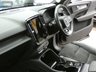USED 2020 70 VOLVO XC40 2.0 B4 R-DESIGN PRO MHEV 5d 195 BHP SAT NAV HEATED SEATS PART LEATHER INTERIOR PARKING SENSORS 1 OWNER VOLVO SERVICE HISTORY 6 MONTHS GOLD WARRANTY