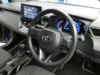 USED 2020 20 TOYOTA COROLLA 1.8 DESIGN 5d 121 BHP SAT NAV CAMERA CRUISE PARK SEN