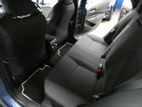 USED 2020 20 TOYOTA COROLLA 1.8 DESIGN 5d 121 BHP SAT NAV CAMERA CRUISE PARK SEN