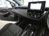 USED 2020 20 TOYOTA COROLLA 1.8 DESIGN 5d 121 BHP SAT NAV CAMERA CRUISE PARK SEN