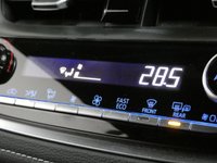 USED 2020 20 TOYOTA COROLLA 1.8 DESIGN 5d 121 BHP SAT NAV CAMERA CRUISE PARK SEN