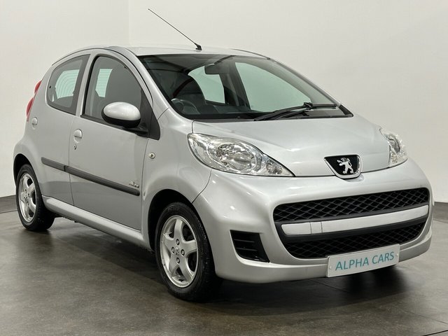 2010 10 Peugeot 107 1.0 ALLURE 5d 68 BHP