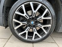 USED 2021 21 BMW X1 2.0 SDRIVE20I XLINE 5d 190 BHP 19" ALLOYS | SUN PRO GLASS