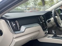USED 2017 67 VOLVO XC60 2.0 D4 INSCRIPTION PRO AWD 5d 188 BHP 