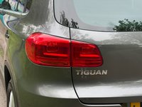 USED 2014 14 VOLKSWAGEN TIGUAN 2.0 MATCH TDI BLUEMOTION TECH 4MOTION DSG 5d 175 BHP 