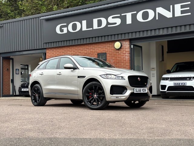 2017 66 Jaguar F-Pace 3.0L V6 S AWD 5d AUTO 375 BHP