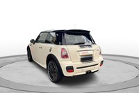 USED 2009 59 MINI HATCH JOHN COOPER WORKS 1.6 JOHN COOPER WORKS 3d 208 BHP OVER &pound;2800 WORTH OF OPTIONS