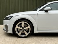 USED 2019 69 AUDI TT 2.0 TFSI QUATTRO S LINE 2d 242 BHP 