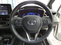 USED 2022 22 TOYOTA COROLLA 1.8 ICON 5d 121 BHP SAT NAV HEATED SEATS REAR VIEW CAMERA CRUISE CONTROL PARKING SENSORS 1 OWNER 10 YR TOYOTA WARRANTY JUNE 2032