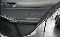 USED 2014 14 LEXUS IS 2.5 300H F SPORT 4d 220 BHP Lexus Navigation System