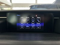 USED 2014 14 LEXUS IS 2.5 300H F SPORT 4d 220 BHP Lexus Navigation System