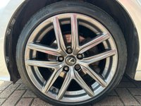 USED 2014 14 LEXUS IS 2.5 300H F SPORT 4d 220 BHP Lexus Navigation System