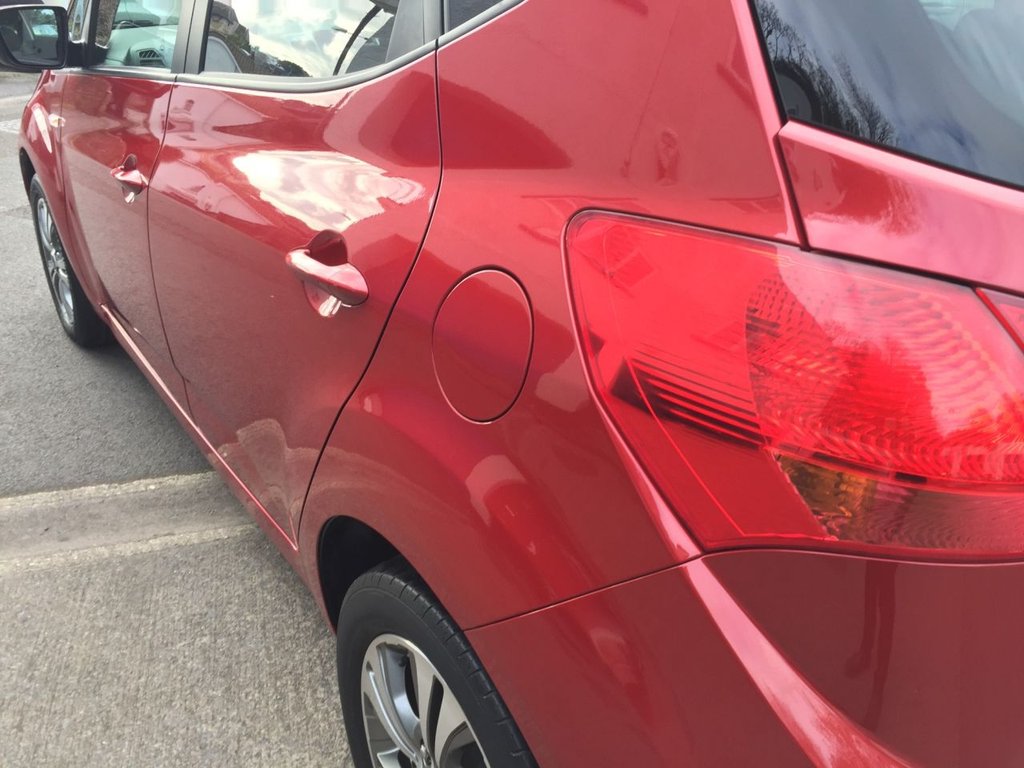 USED 2015 15 KIA VENGA 1.4 SR7 ISG 5d 89 BHP GREAT VALUE KIA VENGA