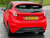 USED 2015 15 FORD FIESTA 1.0 ZETEC S RED EDITION 3d 139 BHP &pound;20 RFL ++ 70+MPG