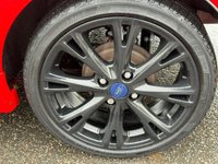 USED 2015 15 FORD FIESTA 1.0 ZETEC S RED EDITION 3d 139 BHP &pound;20 RFL ++ 70+MPG