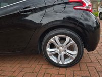 USED 2014 64 PEUGEOT 208 1.2 ROLAND GARROS 5d 82 BHP PEUGEOT 208 1.2 ROLAND GARROS 5d 82 BHP