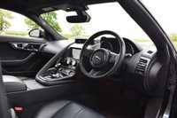 USED 2017 F JAGUAR F-TYPE 3.0 V6 S 2d 380 BHP CARBON EXTERIOR / SUNROOF