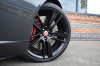 USED 2017 F JAGUAR F-TYPE 3.0 V6 S 2d 380 BHP CARBON EXTERIOR / SUNROOF