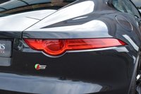 USED 2017 F JAGUAR F-TYPE 3.0 V6 S 2d 380 BHP CARBON EXTERIOR / SUNROOF