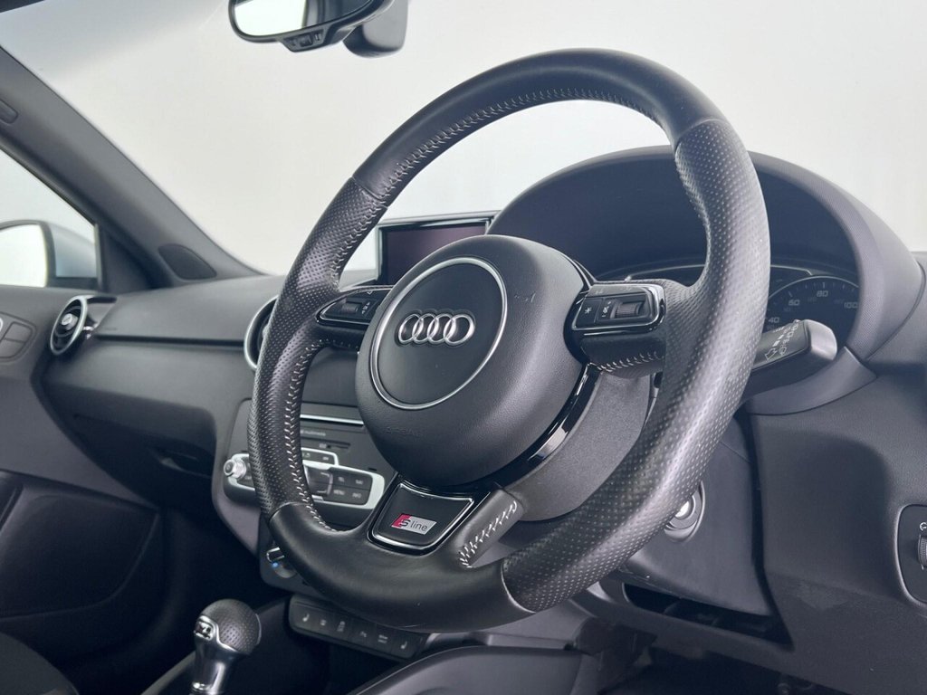 2015 Audi A1 Sportback Tfsi S Line £11,900