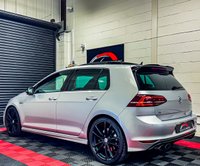 USED 2015 15 VOLKSWAGEN GOLF 2.0 R DSG 5d 298 BHP 