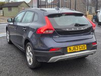 USED 2013 63 VOLVO V40 1.6 D2 CROSS COUNTRY LUX 5d 113 BHP BLUETOOTH PHONE +AUDIO CONNECTIVITY+ FULL LEATHER SEATS + USB