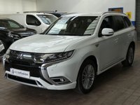 USED 2020 69 MITSUBISHI OUTLANDER 2.4 PHEV EXCEED SAFETY 5d 222 BHP SAT NAV LEATHER HEATED SEATS PARKING SENSORS 1 OWNER SERVICE HISTORY MITSUBISHI WARRANTY TILL JAN 2025