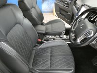 USED 2020 69 MITSUBISHI OUTLANDER 2.4 PHEV EXCEED SAFETY 5d 222 BHP SAT NAV LEATHER HEATED SEATS PARKING SENSORS 1 OWNER SERVICE HISTORY MITSUBISHI WARRANTY TILL JAN 2025