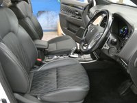 USED 2020 69 MITSUBISHI OUTLANDER 2.4 PHEV EXCEED SAFETY 5d 222 BHP SAT NAV LEATHER HEATED SEATS PARKING SENSORS 1 OWNER SERVICE HISTORY MITSUBISHI WARRANTY TILL JAN 2025