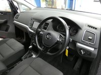 USED 2019 19 VOLKSWAGEN SHARAN 2.0 SE TDI DSG 5d 148 BHP GENUINE LOW MILES 7 SEATS CRUISE PARKING SENSORS 1 OWNER EXCELLENT SERVICE HISTORY 6 MONTHS GOLD WARRANTY