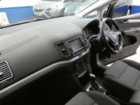 USED 2019 19 VOLKSWAGEN SHARAN 2.0 SE TDI DSG 5d 148 BHP GENUINE LOW MILES 7 SEATS CRUISE PARKING SENSORS 1 OWNER EXCELLENT SERVICE HISTORY 6 MONTHS GOLD WARRANTY
