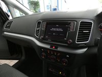 USED 2019 19 VOLKSWAGEN SHARAN 2.0 SE TDI DSG 5d 148 BHP GENUINE LOW MILES 7 SEATS CRUISE PARKING SENSORS 1 OWNER EXCELLENT SERVICE HISTORY 6 MONTHS GOLD WARRANTY