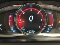 USED 2015 65 VOLVO XC60 2.4 D5 R-DESIGN LUX NAV AWD 5d 217 BHP R - Design