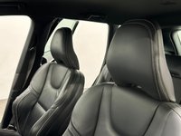 USED 2015 65 VOLVO XC60 2.4 D5 R-DESIGN LUX NAV AWD 5d 217 BHP R - Design