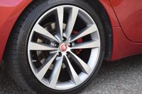 USED 2015 15 JAGUAR XJ 3.0 D V6 PORTFOLIO 4d AUTO 275 BHP SALOON
