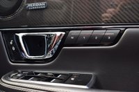 USED 2015 15 JAGUAR XJ 3.0 D V6 PORTFOLIO 4d AUTO 275 BHP SALOON