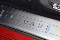 USED 2015 15 JAGUAR XJ 3.0 D V6 PORTFOLIO 4d AUTO 275 BHP SALOON