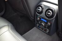 USED 2015 15 JAGUAR XJ 3.0 D V6 PORTFOLIO 4d AUTO 275 BHP SALOON
