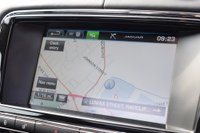 USED 2015 15 JAGUAR XJ 3.0 D V6 PORTFOLIO 4d AUTO 275 BHP SALOON