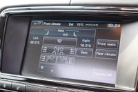 USED 2015 15 JAGUAR XJ 3.0 D V6 PORTFOLIO 4d AUTO 275 BHP SALOON