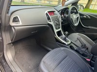 USED 2015 15 VAUXHALL ASTRA 1.4 EXCITE 5d 98 BHP 