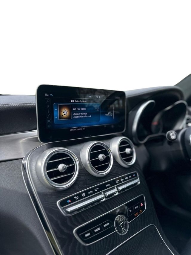 2021 Mercedes-Benz C-CLASS - Photo 7