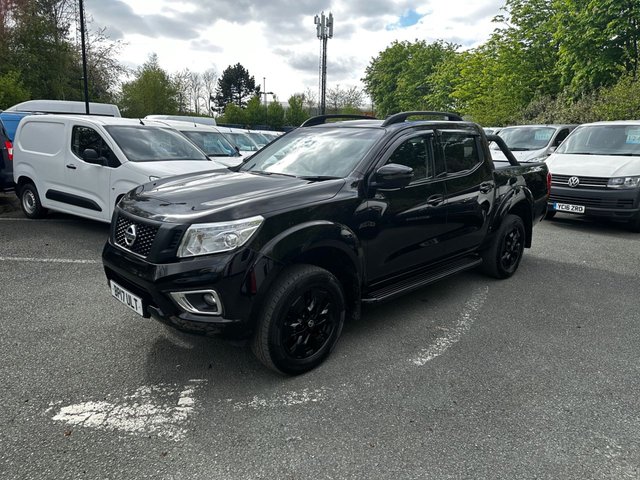 2017 17 Nissan Navara 2.3 DCI TEKNA 4X4 SHR DCB 190 BHP