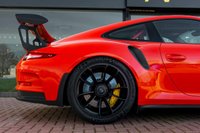 USED 2015 15 PORSCHE 911 4.0L GT3 RS PDK 2d 494 BHP Full PPF / PCCB / Clubsport