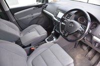 USED 2017 17 VOLKSWAGEN SHARAN 2.0 SE NAV TDI BLUEMOTION TECHNOLOGY DSG 5d 148 BHP ULEZ | AUTO | 2 KEYS | FSH | 7 SEATER | PRIVACY GLAS | ULEZ FREE